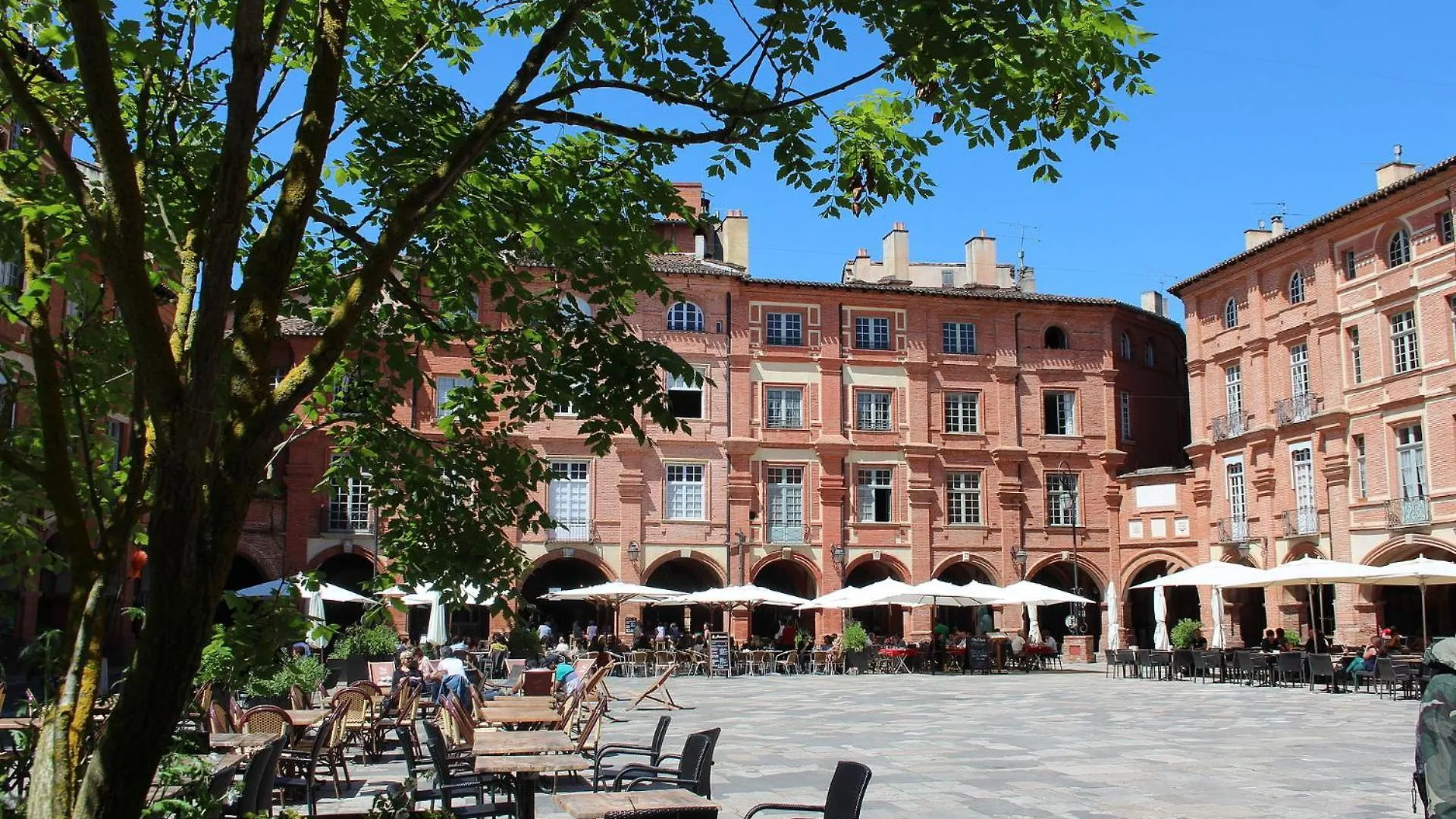 Homestay Chambre Canal Midi Piscine Apartment Montauban