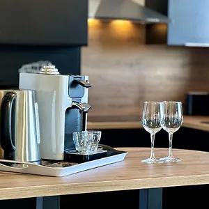 Le Point Virgule - Parking Privé - Climatisation Apartamento